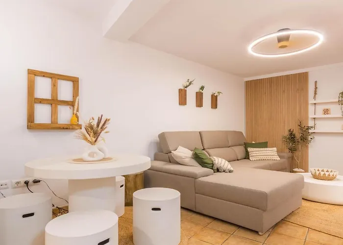 아파트 Patio De La Juderia Deluxe *