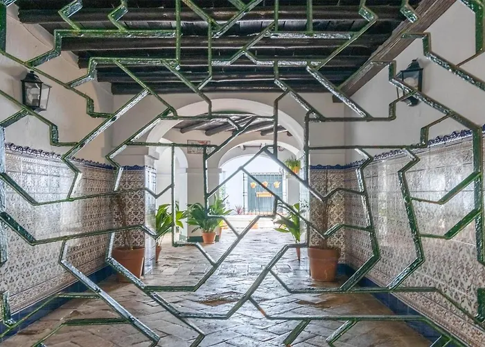 Patio De La Juderia Deluxe Apartment Cordoba