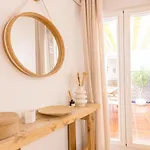 Patio De La Juderia Deluxe Апартаменти